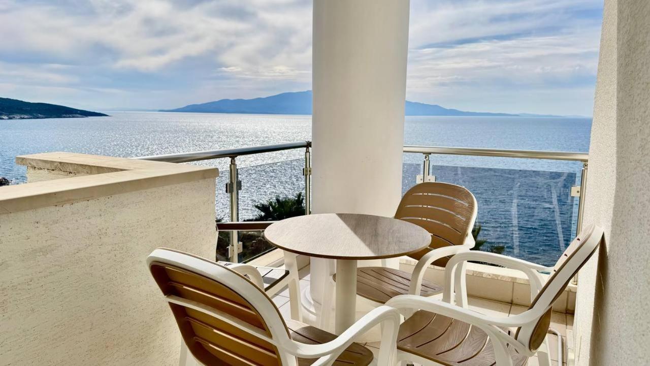 White Sea View Residence Sarande Exterior photo